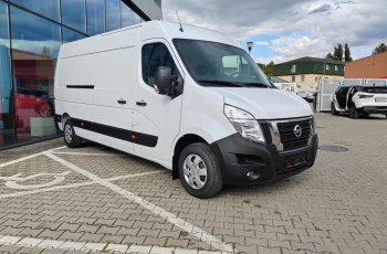 Nissan Interstar