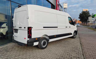 Nissan Interstar